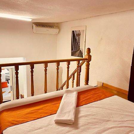 Apartments Plaza Callao Мадрид Экстерьер фото