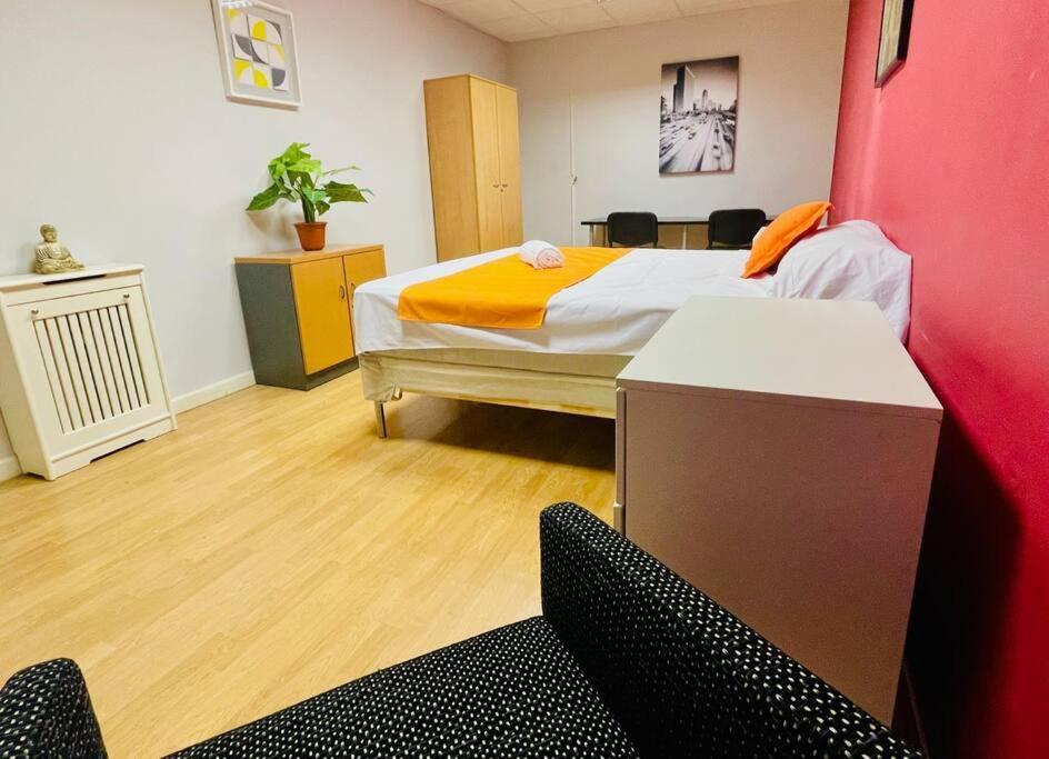 Apartments Plaza Callao Мадрид Экстерьер фото