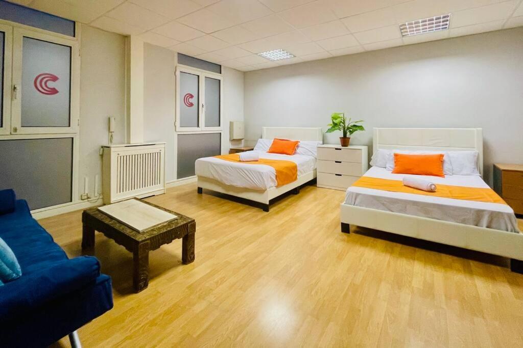 Apartments Plaza Callao Мадрид Экстерьер фото
