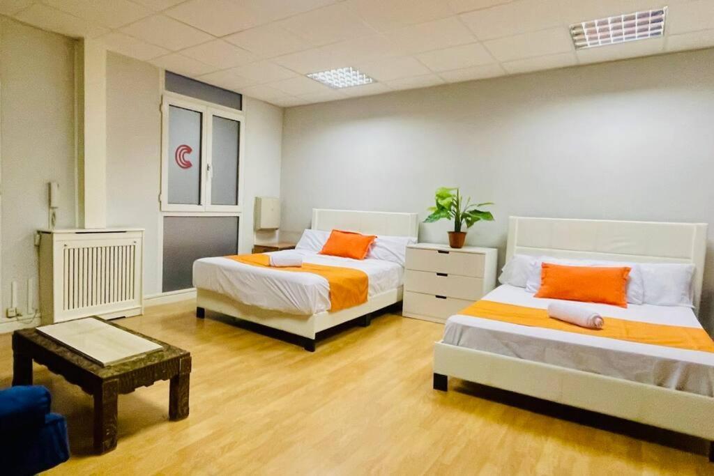 Apartments Plaza Callao Мадрид Экстерьер фото